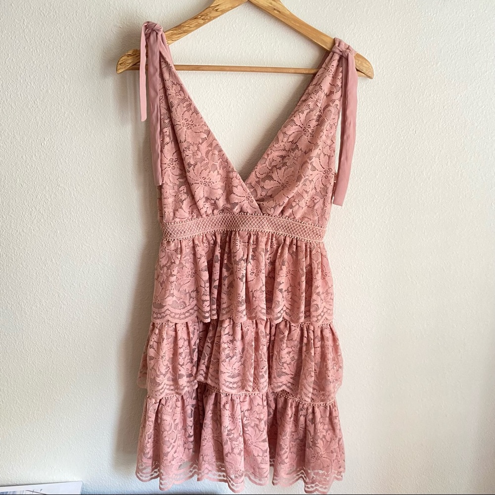 Bardot Lace Tiered Mini Ruffle Dress Dusty Pink Sz 4